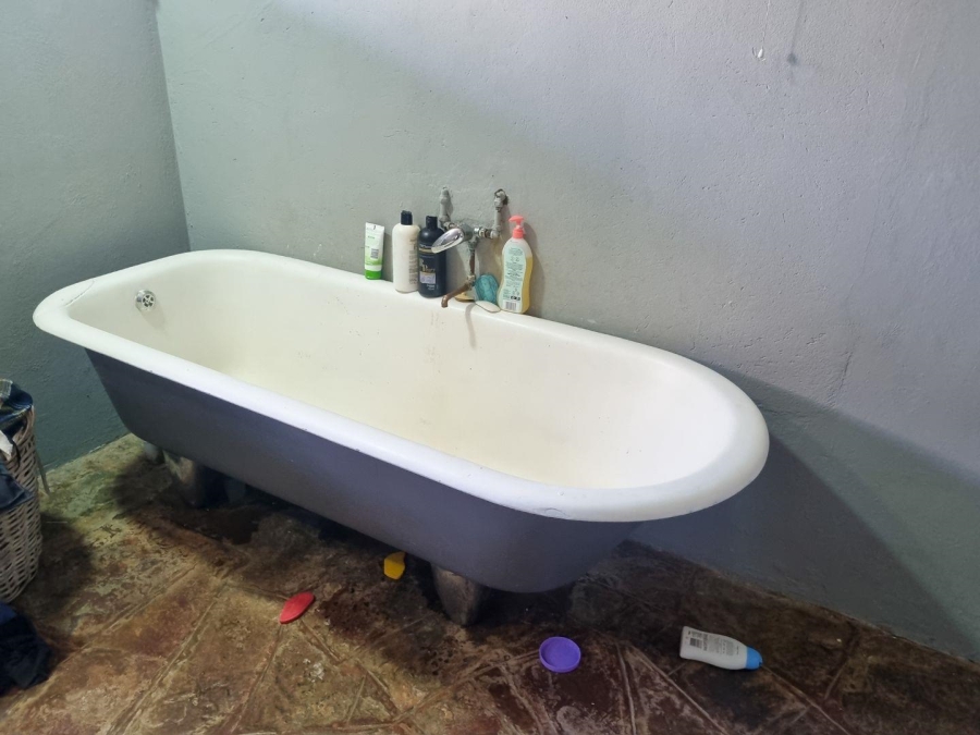 6 Bedroom Property for Sale in Paul Roux Free State